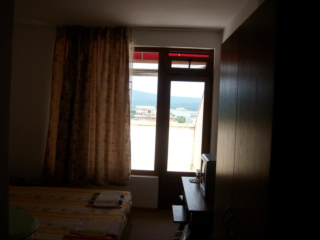 Hotel Neven Primorsko Exteriér fotografie
