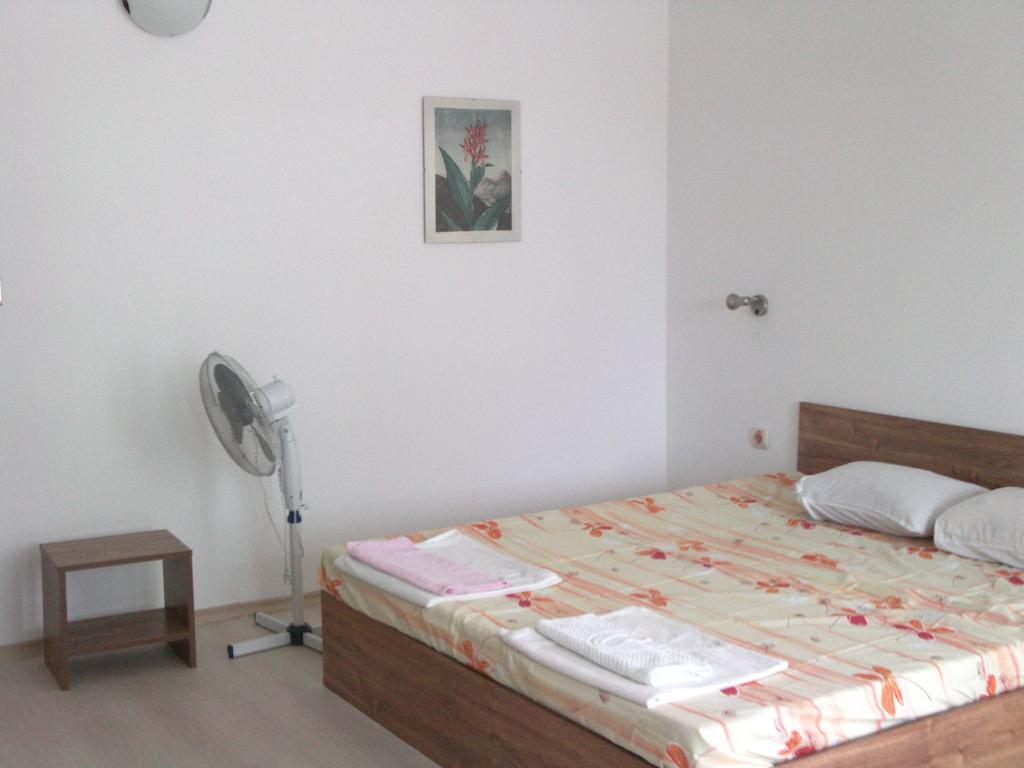 Hotel Neven Primorsko Exteriér fotografie